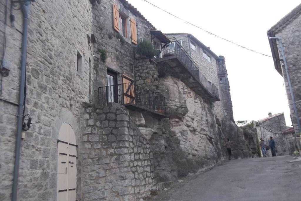 Maison Pierre Et Voute Au Coeur Du Village Balazuc Bagian luar foto
