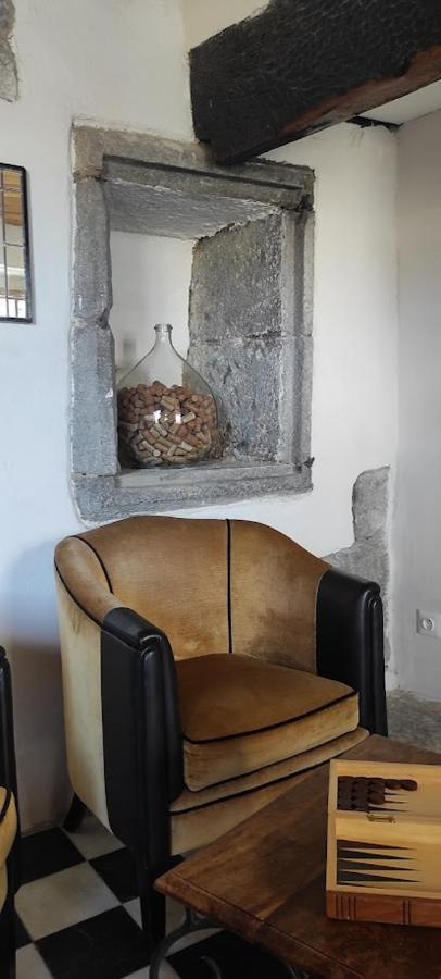Maison Pierre Et Voute Au Coeur Du Village Balazuc Bagian luar foto