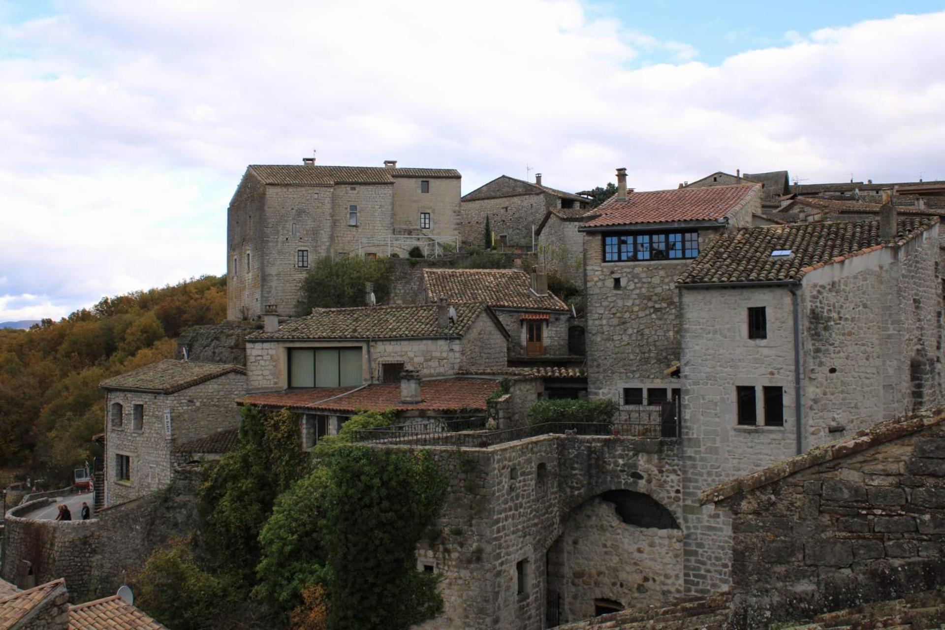 Maison Pierre Et Voute Au Coeur Du Village Balazuc Bagian luar foto